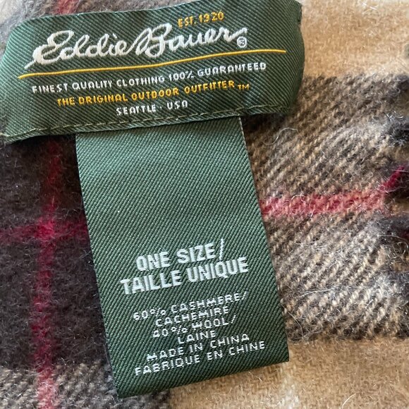 Cashmere/ Wool Plaid Scarf(Eddie Bauer) - Picture 3 of 6